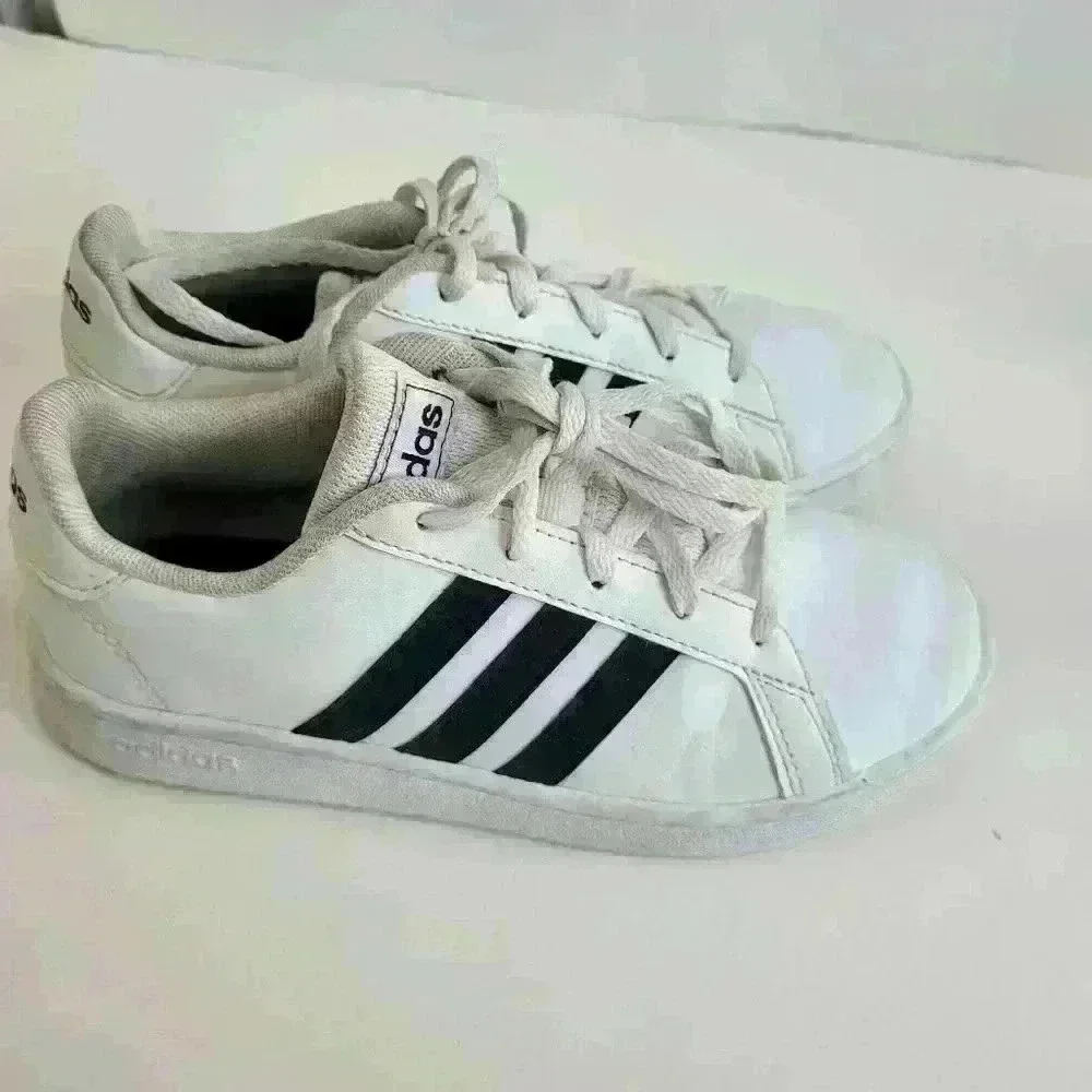 Adidas Kids’ Baseline K Sneakers Tennis Unisex Sz 1